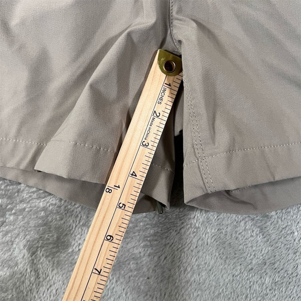Eddie Bauer Travex Women's Shorts Size 10 Beige Activewear Running Hiking - Picture 3 of 8